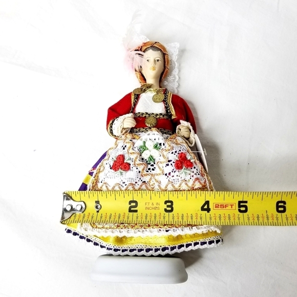 Corfu Greek Vintage Evelt Themis Female Porcelain Doll on Traditional Costume - Picture 9 of 10